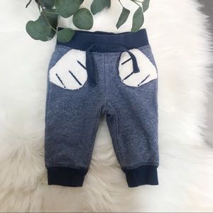 BABY GAP—Ice bear sweat pants. 6-12mo